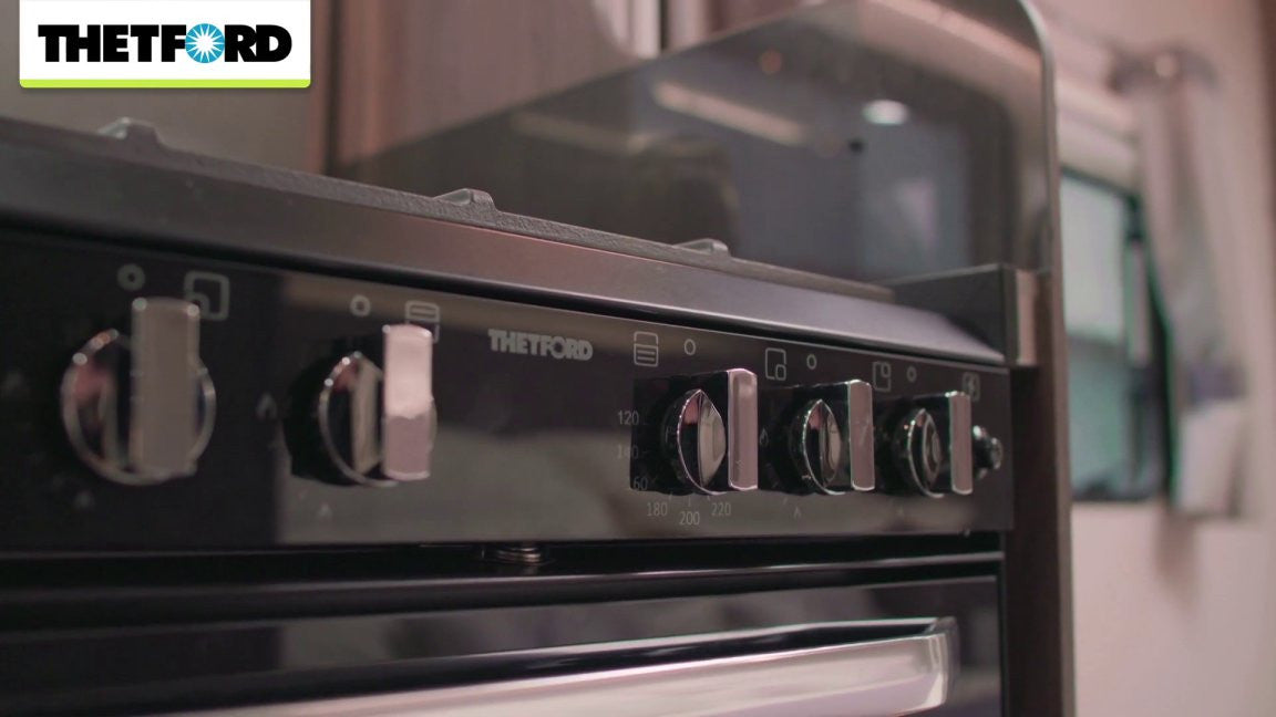 Thetford K1520 Lightweight Oven and Hob Cooker With Dual Fuel Option